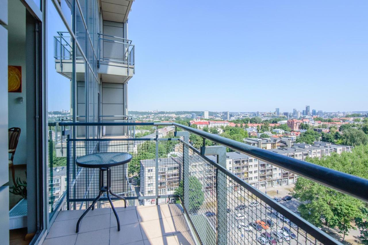 Helios 19 Luxury Vilnius Apartment Eksteriør bilde