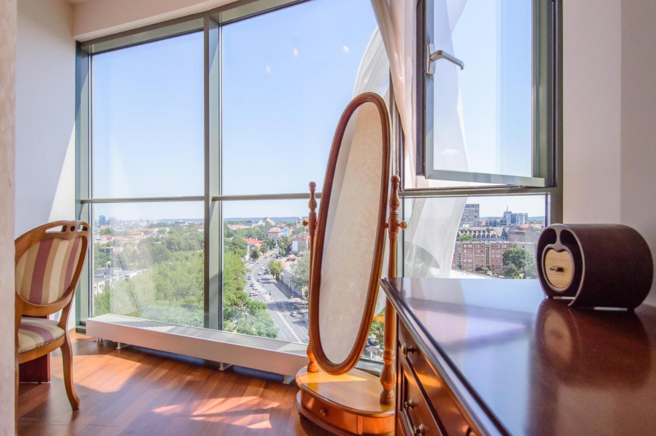 Helios 19 Luxury Vilnius Apartment Eksteriør bilde